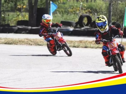 兒童也可以越野？沒錯！首屆兒童摩托車挑戰賽來啦~