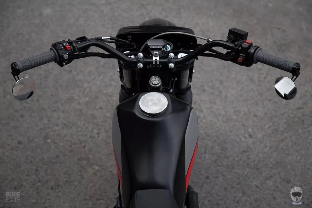 點(diǎn)擊進(jìn)入看圖評論