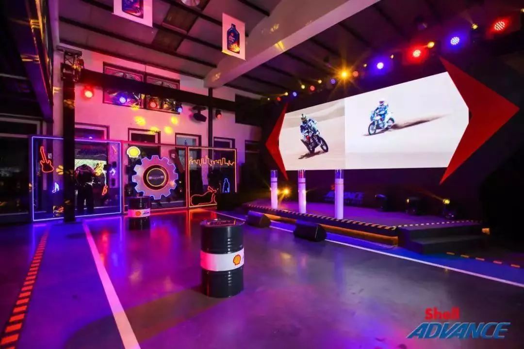 點擊進(jìn)入看圖評論