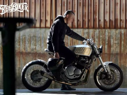 本田神車CB400的好戰分子-華貴流浪者