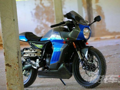 傳奇的“帕加尼”，實拍解析全新小排量Café Racer車款——PAGANI150