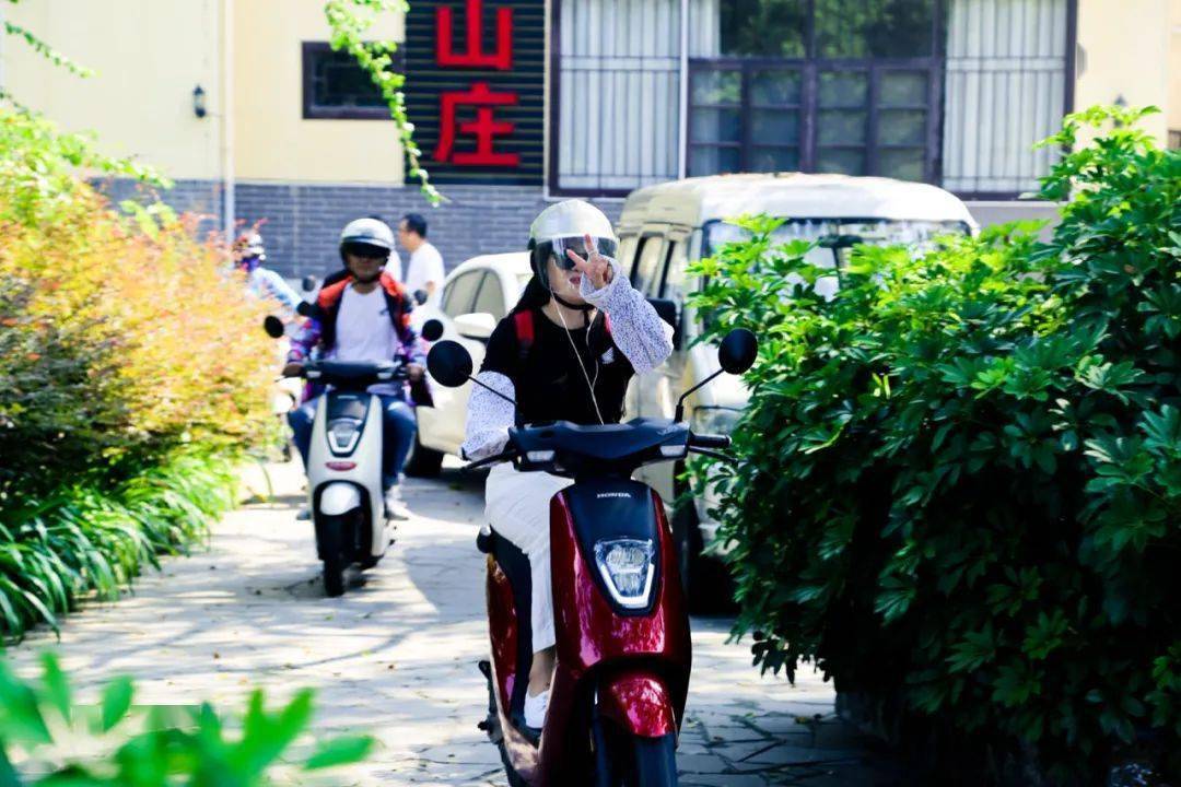 點擊進入看圖評論