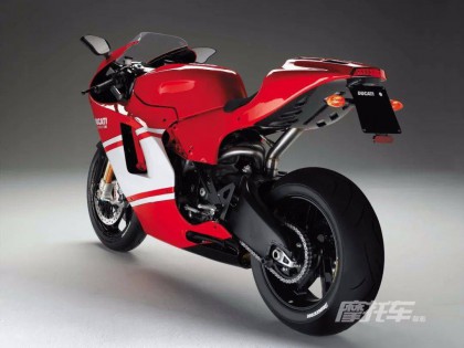 看明星們的鏗鏘鐵馬,領(lǐng)略不一般品味!(上)