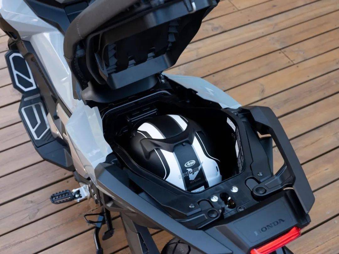 點擊進入看圖評論