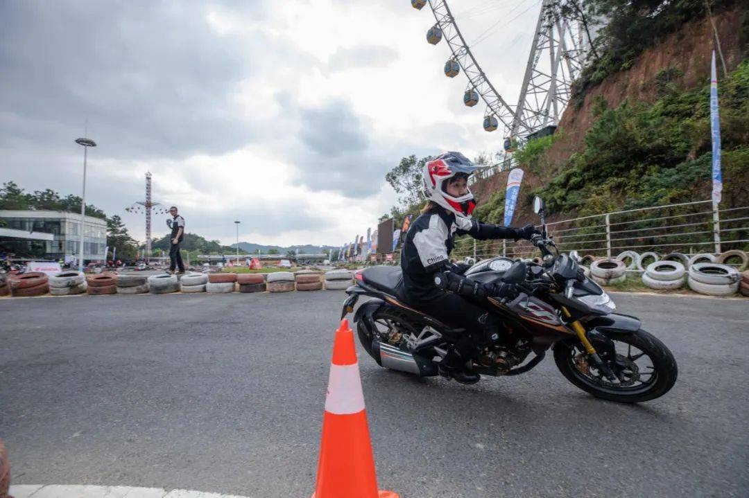 點擊進入看圖評論