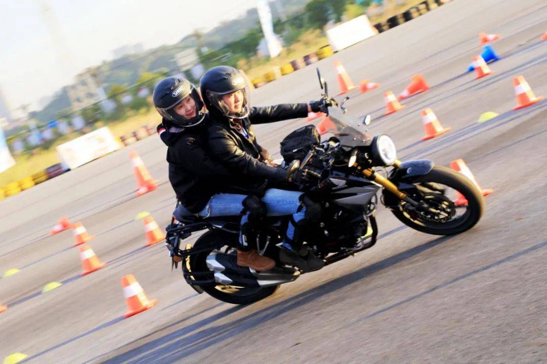 點擊進入看圖評論