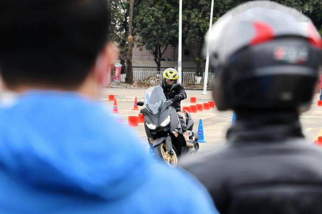 點擊進入看圖評論