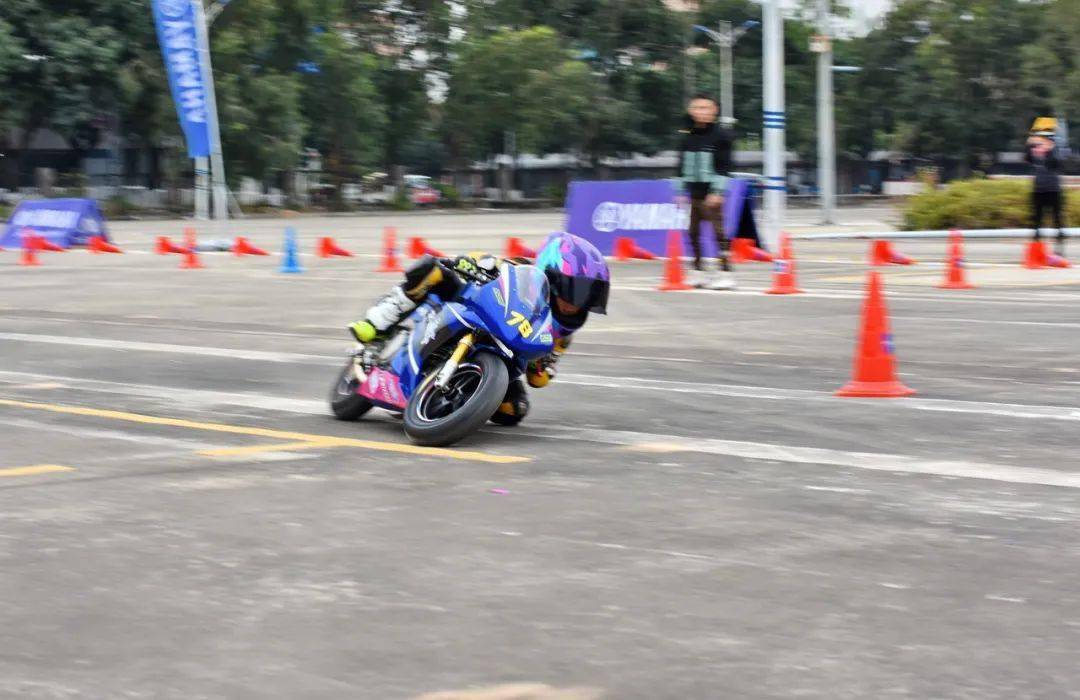 點擊進入看圖評論